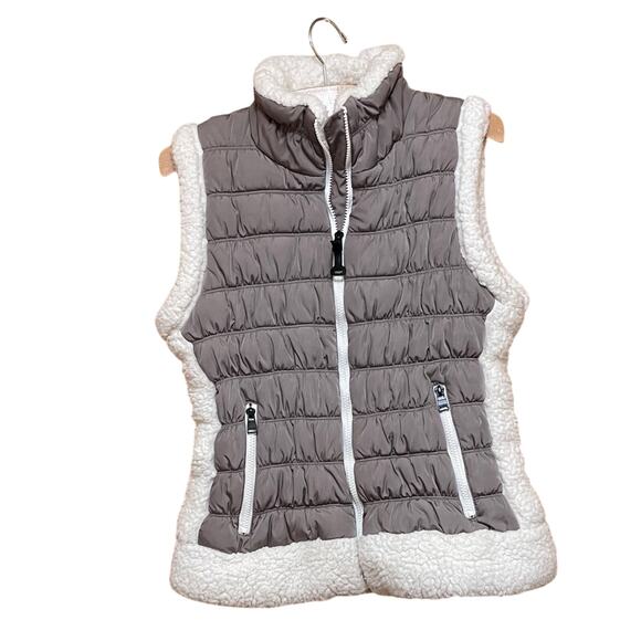 Calvin Klein Performance Jackets & Blazers - Calvin Klein Puffer Vest with Sherpa Lining. L